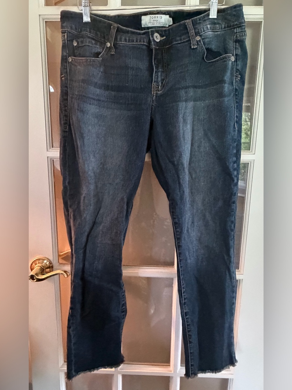 torrid Women's Dark blue distressed Boyfriend Jeans 12